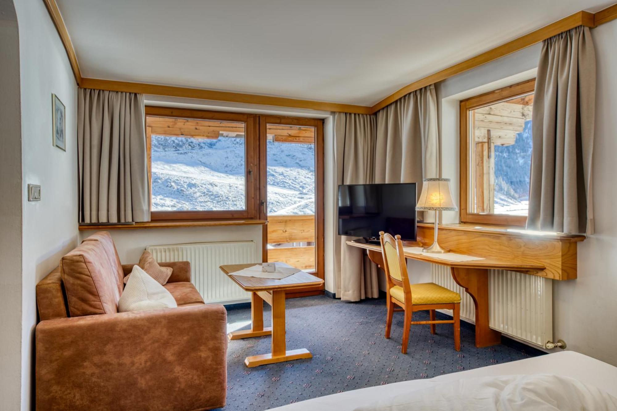Hotel Klausnerhof Tux Bagian luar foto