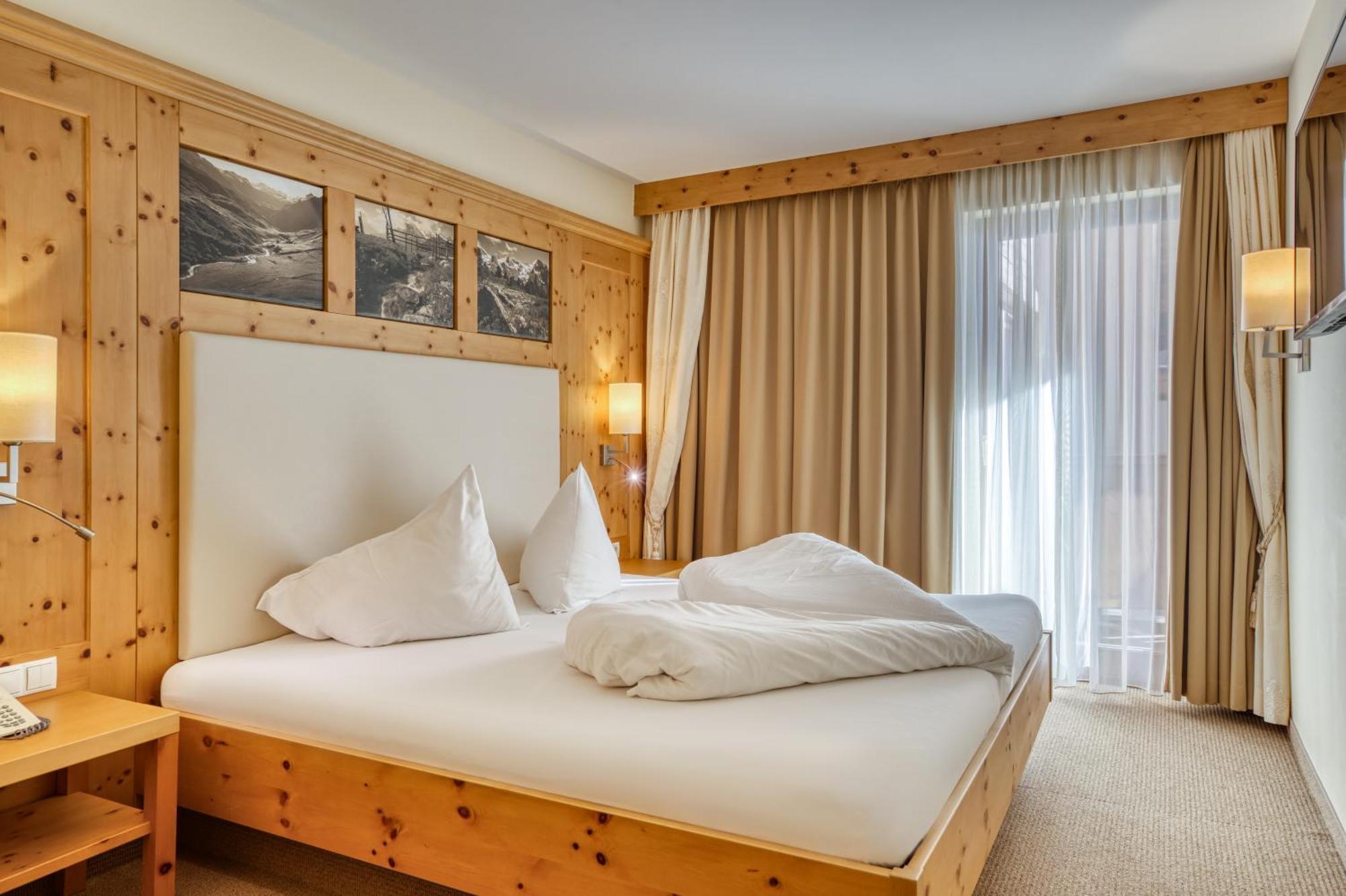 Hotel Klausnerhof Tux Bagian luar foto